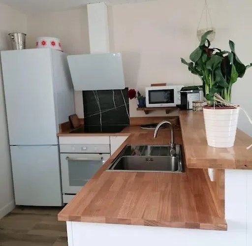 Charmante Maison Pres De La *